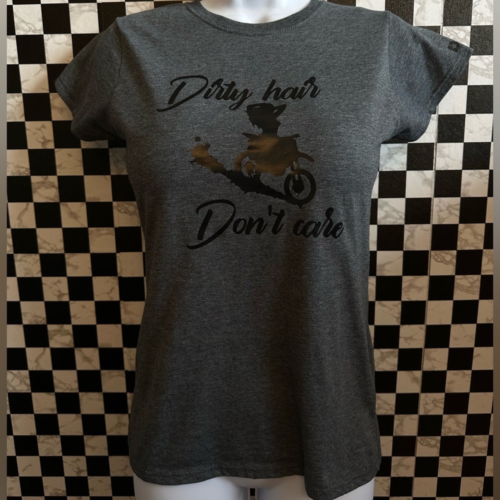DIRTY REBEL "DIRTY HAIR DON'T CARE" T shirt SIZE SM